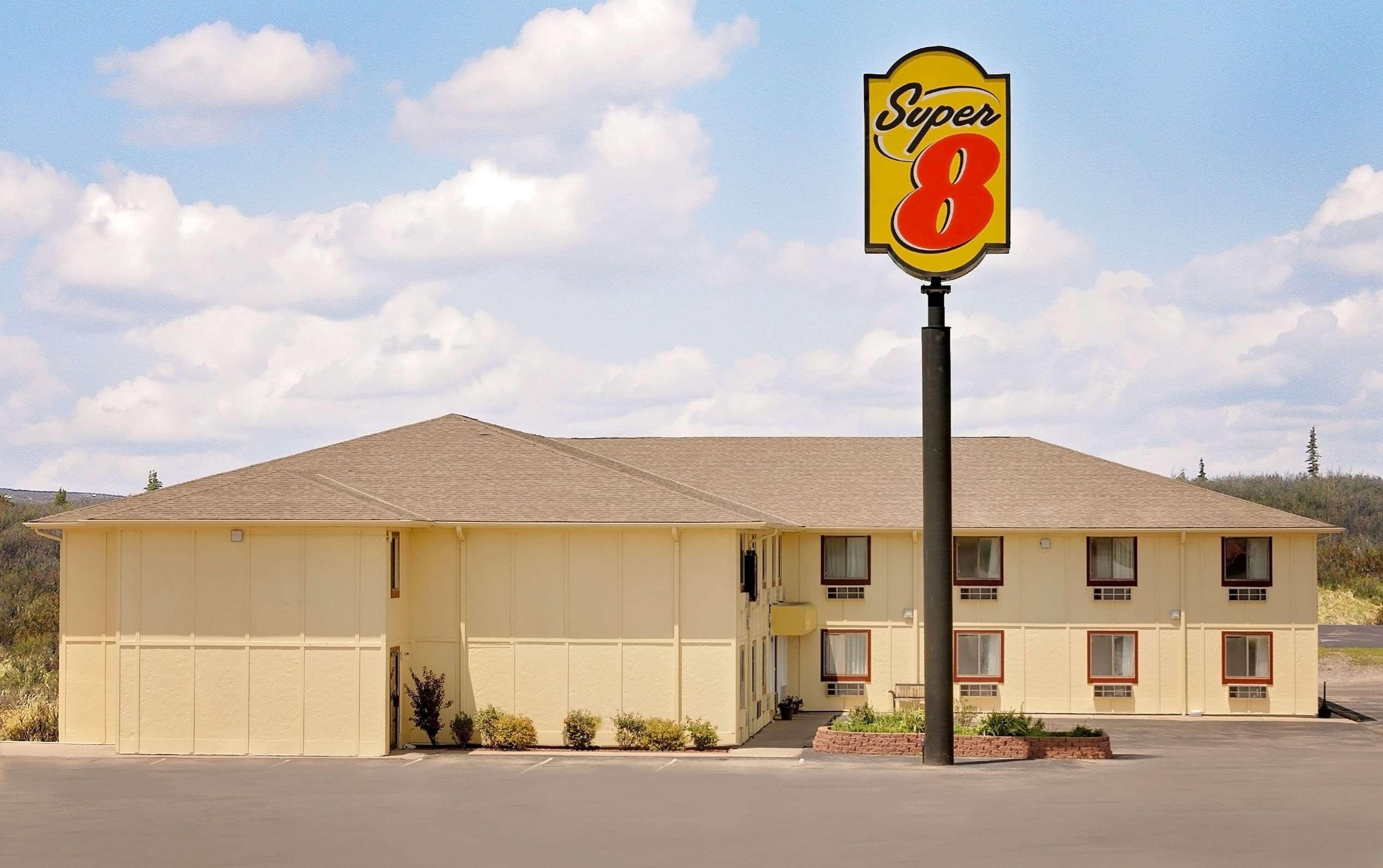Super 8 By Wyndham Rock Port Mo Hotel Exterior foto