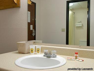 Super 8 By Wyndham Rock Port Mo Hotel Quarto foto